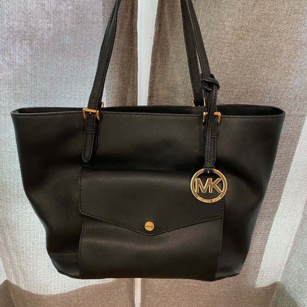 Michael Kors tote